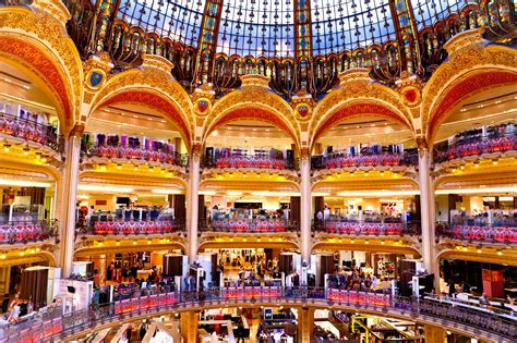 Das Pariser Kaufhaus 'Les Galeries Lafayette' | Paris 360°