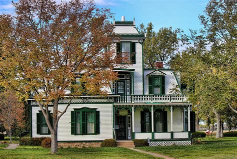 Buffalo Bill House 02 Photograph by Sylvia Thornton - Fine Art America