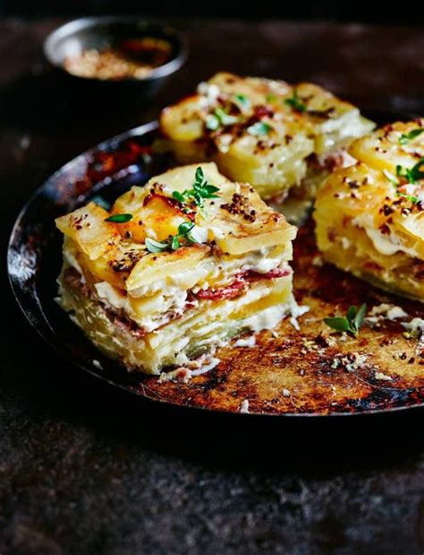 Easy Dauphinoise Potatoes Recipe Dauphinoise Potatoes with Ham Hock and ...