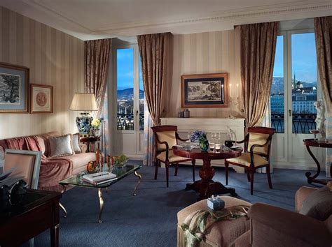 FourSeasons Geneva Suite Four Seasons Hotel, Geneva, Suites, Curtains ...