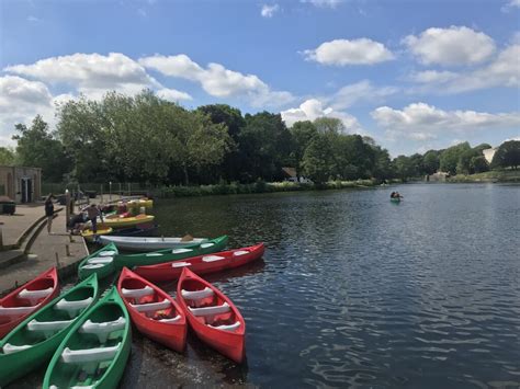 Highfields Boating Lake, Highfields Park © Bryn Holmes cc-by-sa/2.0 :: Geograph Britain and Ireland