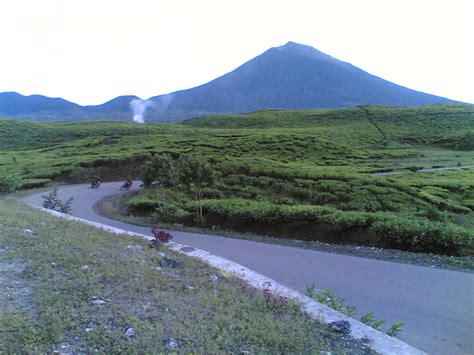 Gunung Kerinci Tertinggi di Sumatera | Coretan Anak Petani