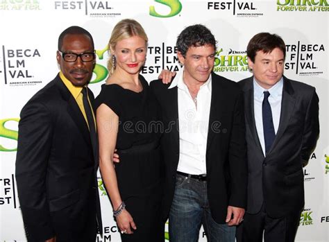 Shrek Forever after Cast editorial photo. Image of premiere - 13990311