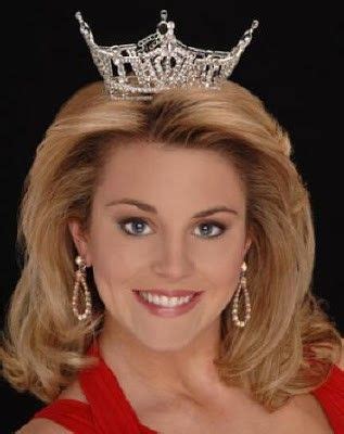 Miss America 2007 Lauren Nelson as Miss Oklahoma 2006 Miss Oklahoma, Miss America, Beauty Queens ...