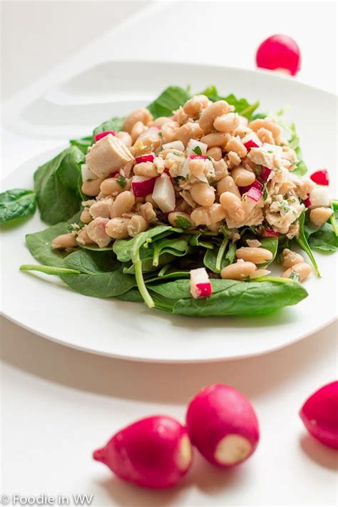 Mediterranean Tuna and Bean Salad | Foodie in WV