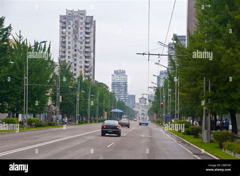 Street scene in Pyongyang, North Korea, Asia Stock Photo - Alamy