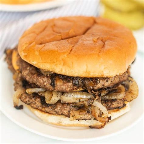 Oklahoma Fried Onion Burger Recipe - grillonadime.com