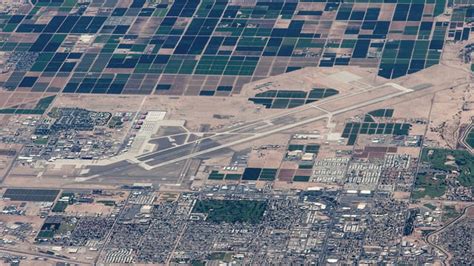 Yuma International Airport (YUM/KNYL) | Arrivals, Departures & Routes ...