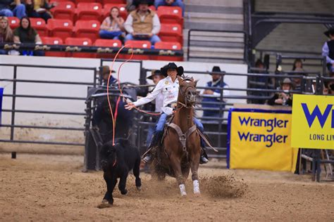 Champions Crowned at Wrangler National Finals Breakaway Roping - News