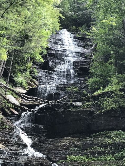 7 Best Hikes in Vermont to Contemplate The Future