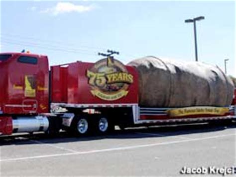 Boise, ID - World's Largest Potato (Traveling)