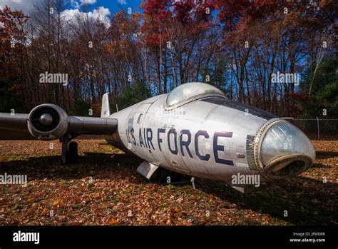 1950s 1960s era usaf jet bomber hi-res stock photography and images - Alamy