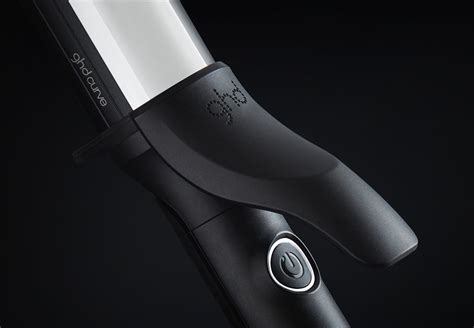 Soft Curl Tong - ghd Curve® | 32mm Curling Tong | ghd® North America