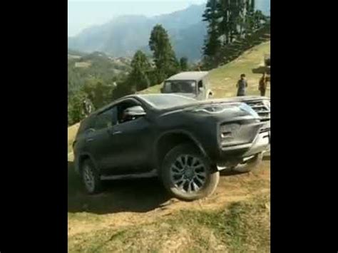 Thar vs Fortuner /#thar /#car /#viral - YouTube