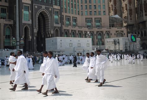 15 Photos From The Hajj Pilgrimage In Mecca