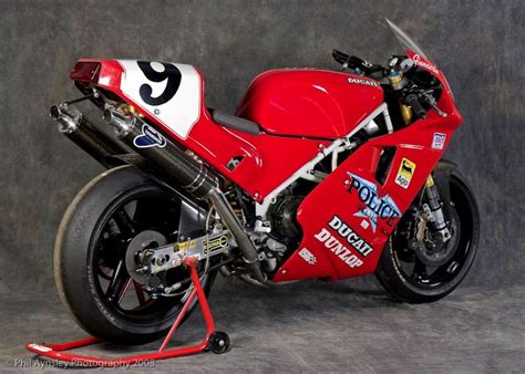 Ducati 851 Superbike Ducati 851, Ducati Desmo, Ducati Motorcycles, Grand Prix, Cheap Sports Cars ...