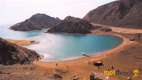 Пляж Фьорд Бэй Таба (Fjord Bay Taba beach)