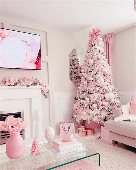 47 Stunning Christmas Tree Decor Ideas To Try Out For 2023