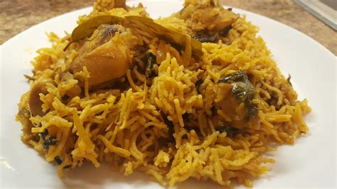 Spicy Chicken Pulao in Rice Cooker - YouTube