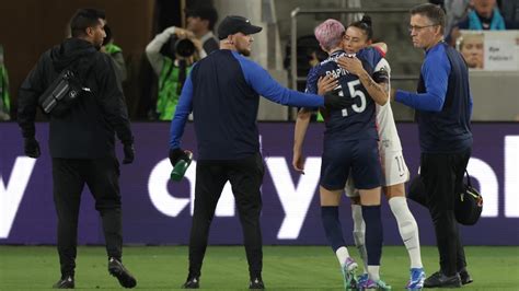 Megan Rapinoe injury update: USWNT legend exits final NWSL game after ...