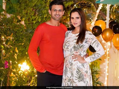 Shoaib Malik Makes Same Mistake Again While Wishing Wife Sania Mirza On ...