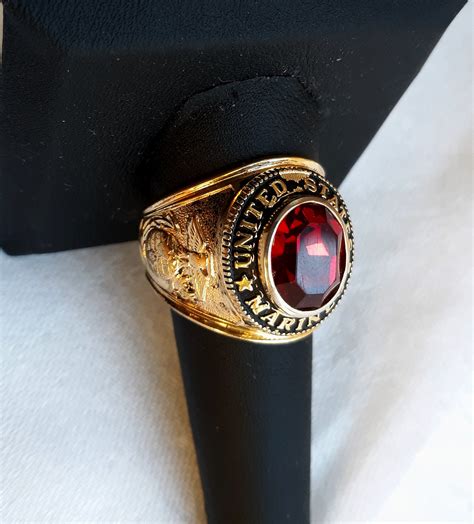 Vintage US Marine Corps Gold Electroplated 18KT Ring Red Crystal Men Militaria Fashion Ring ...