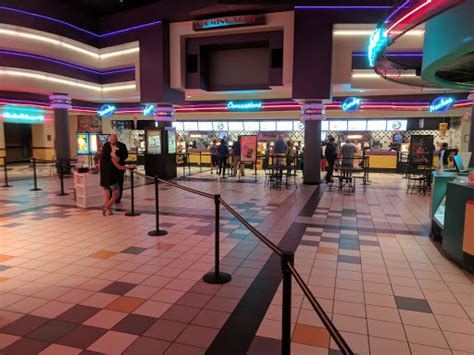 Movie Theater «Regal Cinemas Arbor Place 18 & IMAX», reviews and photos ...