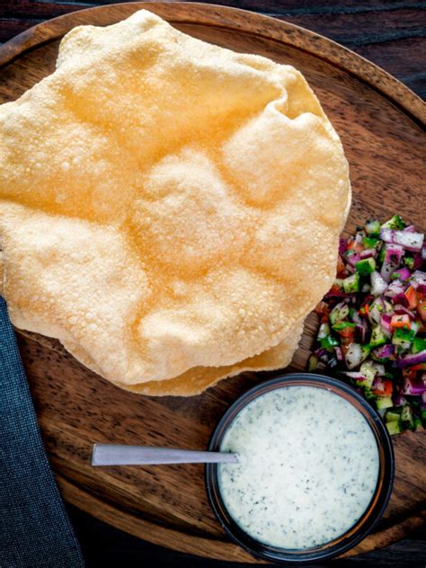 How to Cook Poppadoms in a Pan or Microwave - Krumpli