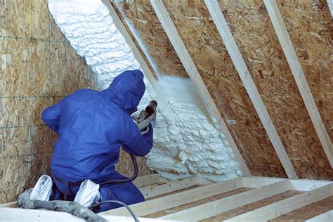 Spray Foam Installation | Spray Foam Insulation Advice