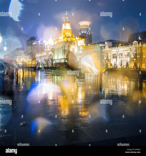 night view at shanghai china, huangpu river and bund Stock Photo - Alamy