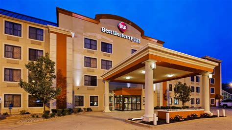 Best Western Plus Hotel East Peoria, IL - See Discounts