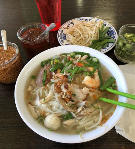 Hu Tieu Noodle Soup Deep Dive Bonus and a Recipe - Viet World Kitchen