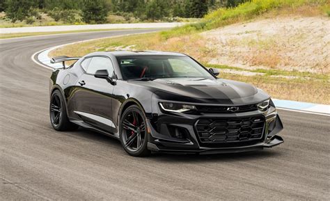 2020 camaro zl1 all black – Recherche Google in 2020 | Camaro zl1, Chevrolet camaro, Chevy ...