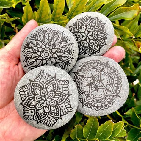 Precise Hand Drawn Stone Mandala Drawings | Mandala drawing, Mandala stones, How to draw hands