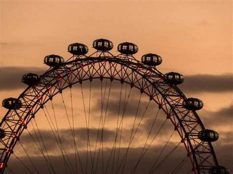 The London Eye Ferris Wheel | Smithsonian Photo Contest | Smithsonian Magazine