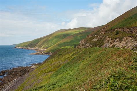 Driving the Dingle Peninsula, Ireland | Earth Trekkers