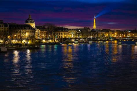 Paris: Night River Cruise On The Seine With Waffle Tasting | GetYourGuide