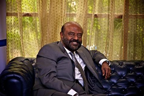 Shiv Nadar pledges Rs3,000 crore more to philanthropy - Livemint