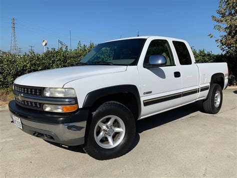 2001 Chevrolet Silverado 1500 Extended Cab - Cars