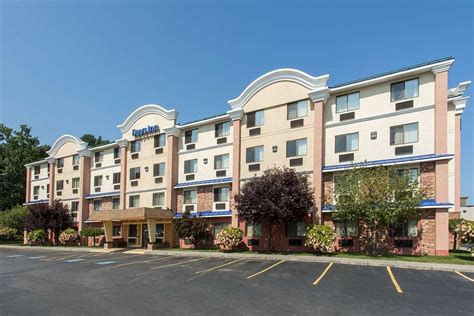 DAYS INN BY WYNDHAM LEOMINSTER/FITCHBURG AREA $73 ($̶1̶1̶6̶) - Updated 2021 Prices & Motel ...