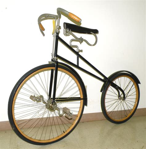 Vintage bicycle collection scores high bids at 1st auction – Biking Bis