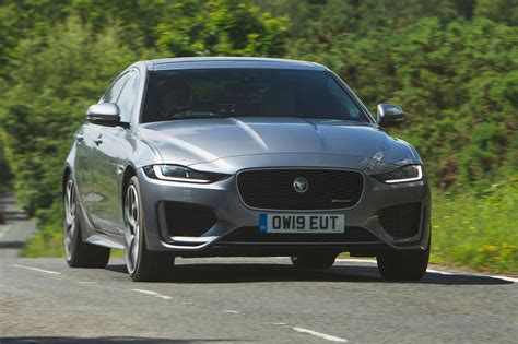 Jaguar XE HSE R-Dynamic 300 2019 UK first drive | Autocar