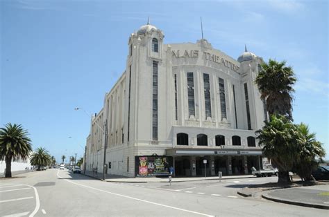 Palais Theatre, St Kilda. Photo Fiona Wood - Ausfilm