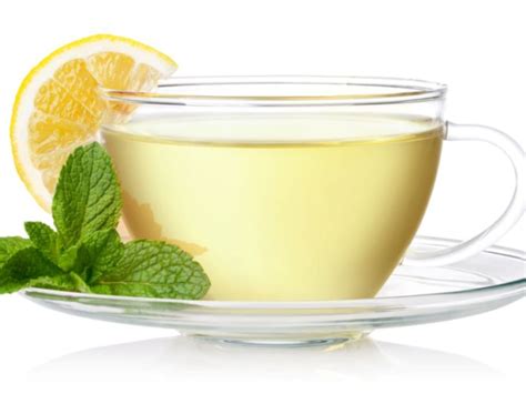 The Benefits Of Drinking Green Tea With Lemon - health benefits