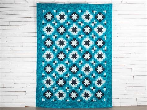 Twinkling Stars Teal Quilt Kit | Craftsy | Quilt kits, Teal quilt ...