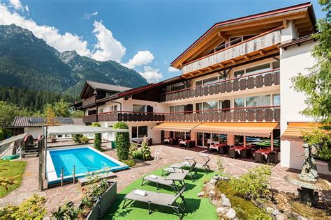 HOTEL RHEINISCHER HOF $111 ($̶1̶2̶2̶) - Updated 2022 Prices & Reviews ...