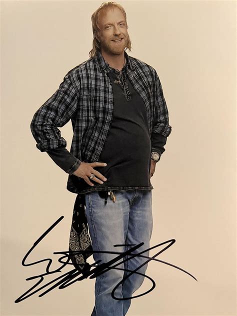 Schitt's Creek Chris Elliott signed photo | EstateSales.org