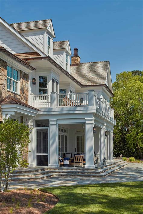 This elegant waterfront residence in Maryland will leave you speechless ...