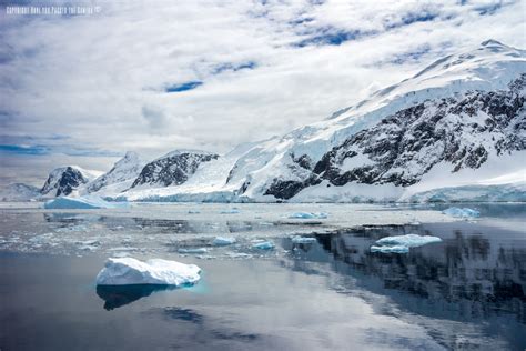 Photo Essay – Antarctic Landscapes