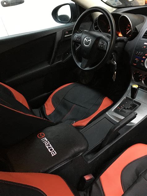 Slowly but surely spicing up the interior : mazda3